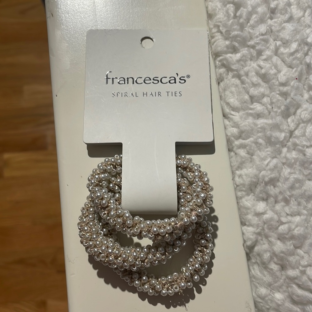 Francesca’s Spiral Pearl Hair ties